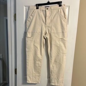 Banana Republic Cream Cargo Pants Lightweight Cotton